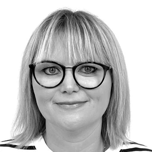 Head shot: Holly Price